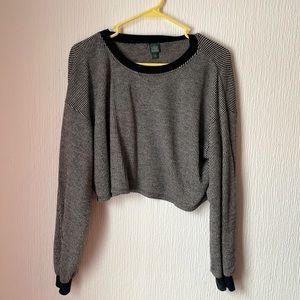 Cropped Long Sleeved Shirt